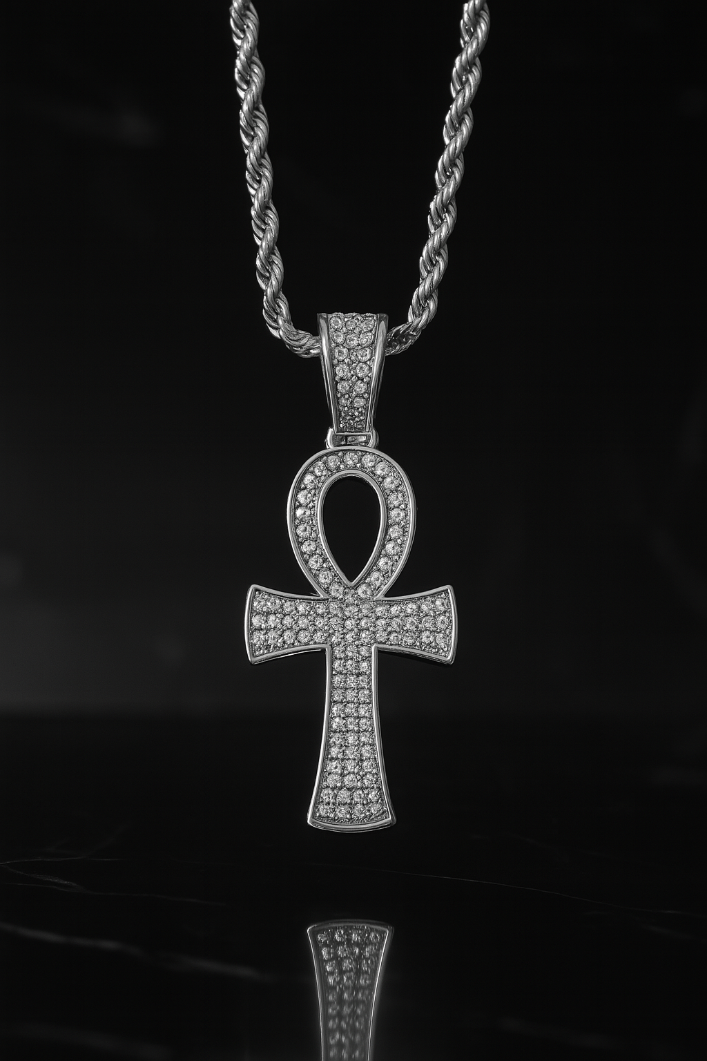 "Ankh 2" Silver-Colored Pendant